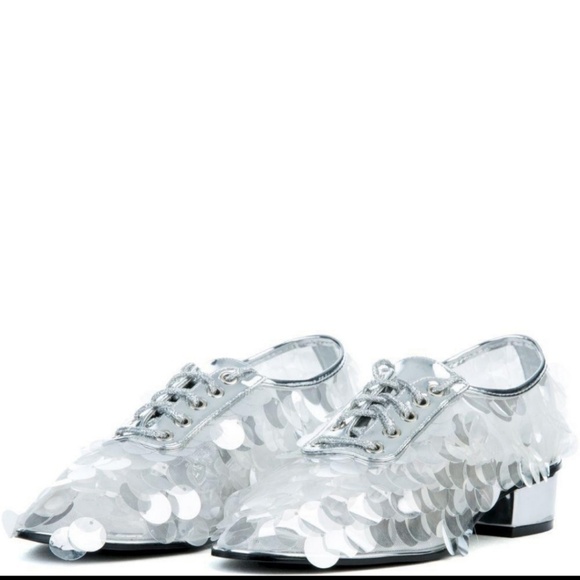 Michonne Oxfords - Picture 2 of 2